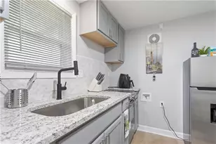 537 W Lake Ave NW, Atlanta, GA 30318 - Photo 35