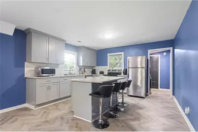537 W Lake Avenue NW, Atlanta, GA 30318 - Photo 5