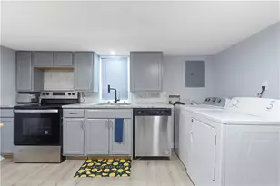 537 W Lake Ave NW, Atlanta, GA 30318 - Photo 25