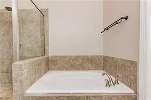 340 Town Center Ave, Suwanee, GA 30024 - Photo 17