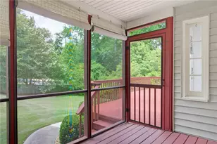 1605 Grandview Trce, Snellville, GA 30078 - Photo 9
