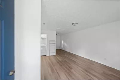 1012 Davis Street #12, Monroe, GA 30655 - Photo 3