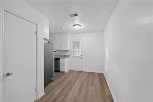 1012 Davis St, Monroe, GA 30655 - Photo 7
