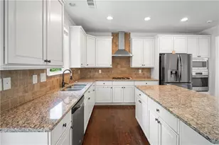 1486 Halletts Peak Pl, Lawrenceville, GA 30044 - Photo 7