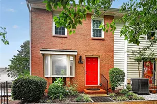 226 High Creek Dr, Roswell, GA 30076 - Photo 1