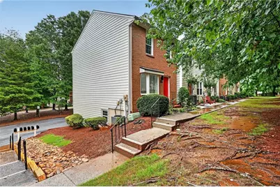 226 High Creek Drive, Roswell, GA 30076 - Photo 3