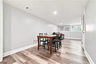 265 Carriage Station Cir, Roswell, GA 30075 - Photo 49