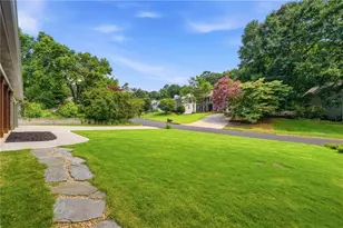 265 Carriage Station Cir, Roswell, GA 30075 - Photo 57