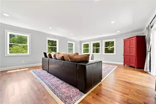 265 Carriage Station Cir, Roswell, GA 30075 - Photo 19
