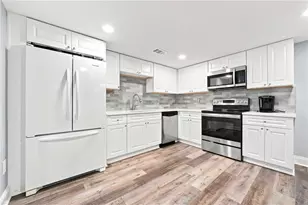 265 Carriage Station Cir, Roswell, GA 30075 - Photo 47