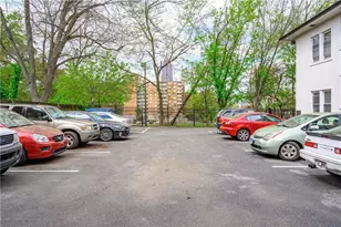 600 Parkway Dr NE, Atlanta, GA 30308 - Photo 13