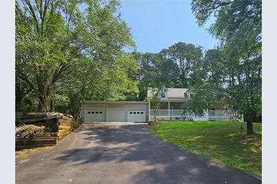 1653 Wildwood Road, Marietta, GA 30062 - Photo 3