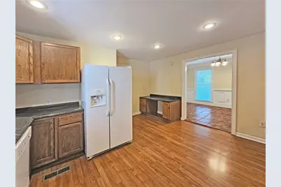 1653 Wildwood Road, Marietta, GA 30062 - Photo 23