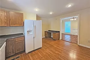 1653 Wildwood Rd, Marietta, GA 30062 - Photo 23