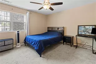 547 Picketts Bend Cir, Marietta, GA 30008 - Photo 13
