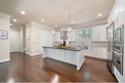 2601 Stoland Dr NE, Brookhaven, GA 30319 - Photo 13