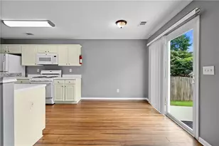 320 Treyford Ct, Johns Creek, GA 30005 - Photo 17