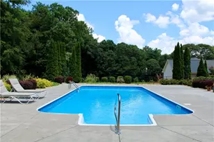 628 Wellington Dr, Winder, GA 30680 - Photo 17
