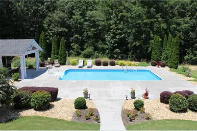 628 Wellington Drive, Winder, GA 30680 - Photo 63