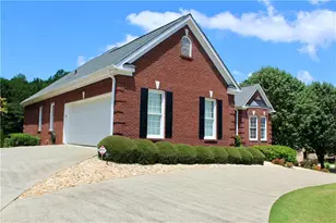 628 Wellington Dr, Winder, GA 30680 - Photo 5