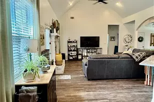 207 Legacy Park Dr, Perry, GA 31069 - Photo 9