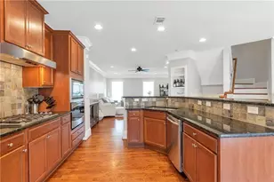 2690 Derby Walk NE, Atlanta, GA 30319 - Photo 7