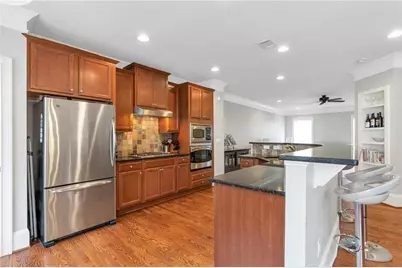 2690 Derby Walk NE, Atlanta, GA 30319 - Photo 9