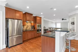 2690 Derby Walk NE, Atlanta, GA 30319 - Photo 9