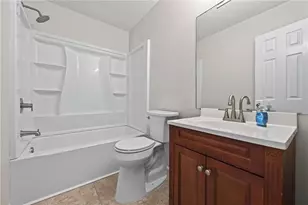 1685 Grist Mill Dr, Marietta, GA 30062 - Photo 29