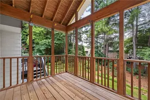 1685 Grist Mill Dr, Marietta, GA 30062 - Photo 17