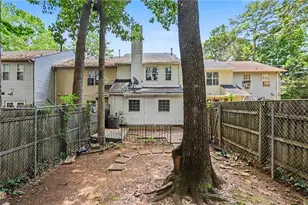 5582 Stonington Trace Pkwy, Stone Mountain, GA 30087 - Photo 15