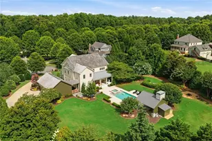 210 Tifton Ln, Roswell, GA 30075 - Photo 9