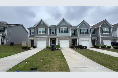 5717 Union Pointe Drive, Union City, GA 30291 - Photo 1