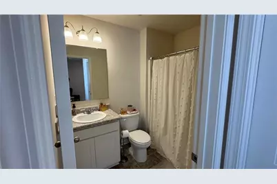 5717 Union Pointe Drive, Union City, GA 30291 - Photo 9