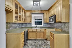 100 NW La-Rue Pl, Atlanta, GA 30327 - Photo 3