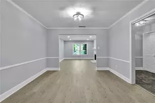 100 NW La-Rue Pl, Atlanta, GA 30327 - Photo 17