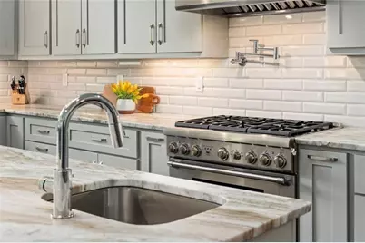 383 Peachtree Avenue NE, Atlanta, GA 30305 - Photo 25