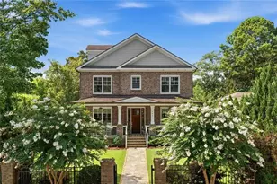 383 Peachtree Ave NE, Atlanta, GA 30305 - Photo 3