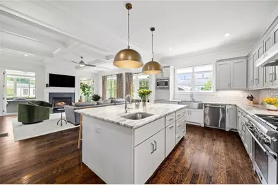 383 Peachtree Avenue NE, Atlanta, GA 30305 - Photo 23