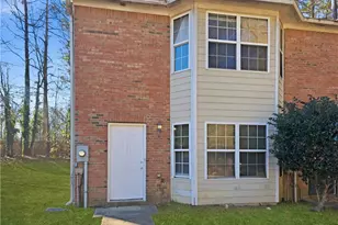 5539 Pineridge Ct, Forest Park, GA 30297 - Photo 1