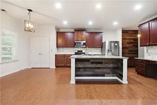 1825 Habersham Villa Dr, Cumming, GA 30041 - Photo 11