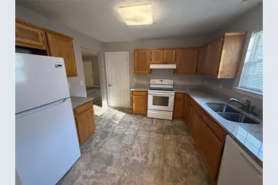 505 Village Circle, Stockbridge, GA 30281 - Photo 9