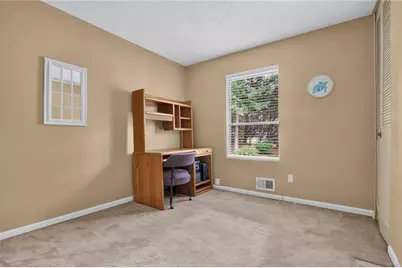 9640 Pine Thicket Way, Roswell, GA 30075 - Photo 17