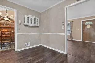 9640 Pine Thicket Way, Roswell, GA 30075 - Photo 9