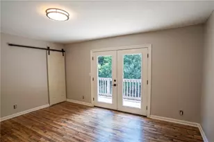 323 Hill Crest Cir, Woodstock, GA 30188 - Photo 17