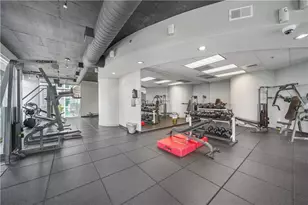 250 Pharr Rd NE, Atlanta, GA 30305 - Photo 27