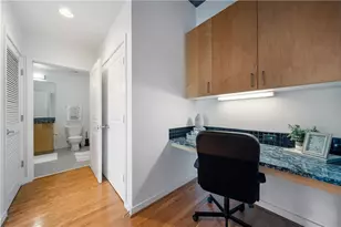 250 Pharr Rd NE, Atlanta, GA 30305 - Photo 17