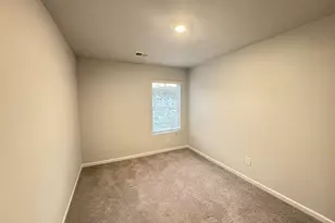 119 Village Green Dr, Adairsville, GA 30103 - Photo 17