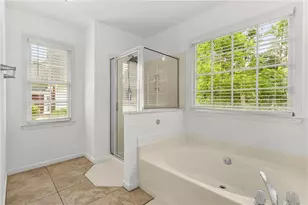 909 Michael Lee Way, Lawrenceville, GA 30043 - Photo 17
