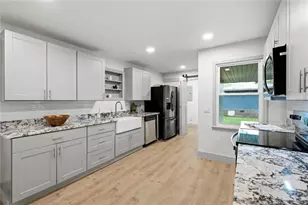 1079 Fairview Rd NW, Calhoun, GA 30701 - Photo 9